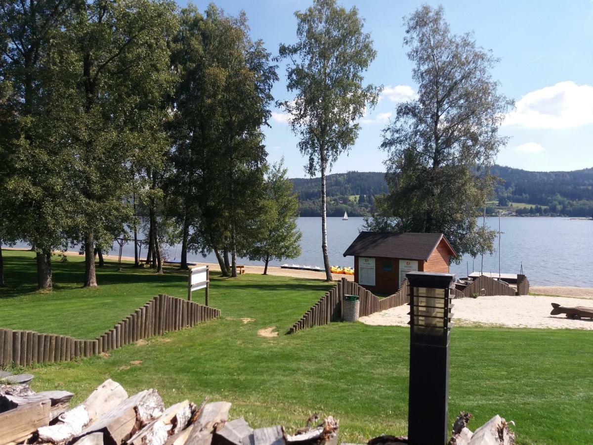 Vila Kubik Lipno Lipno nad Vltavou Exterior photo